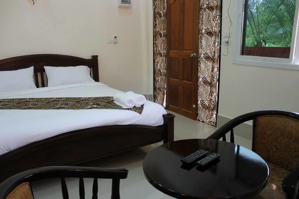 Baan Mek Lom Hotel Khao Lak Ngoại thất bức ảnh
