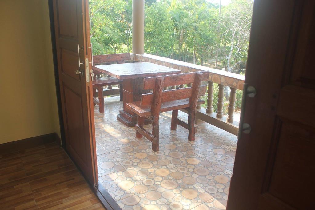 Baan Mek Lom Hotel Khao Lak Ngoại thất bức ảnh